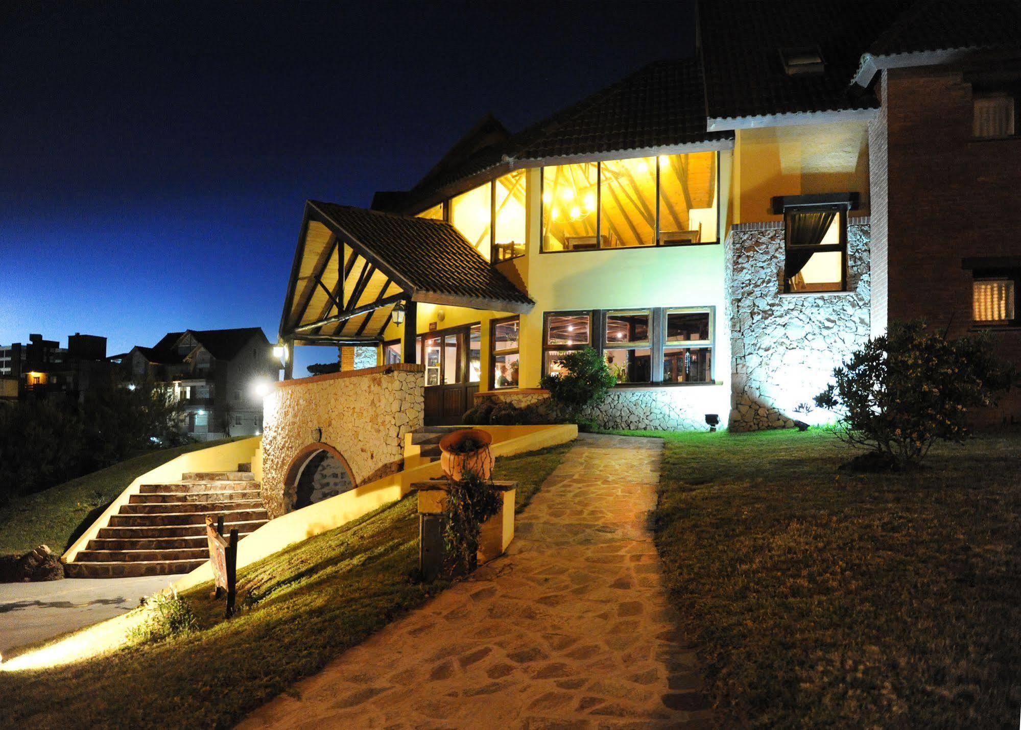 Hotel Boutique Arenarena Villa Gesell Exteriör bild